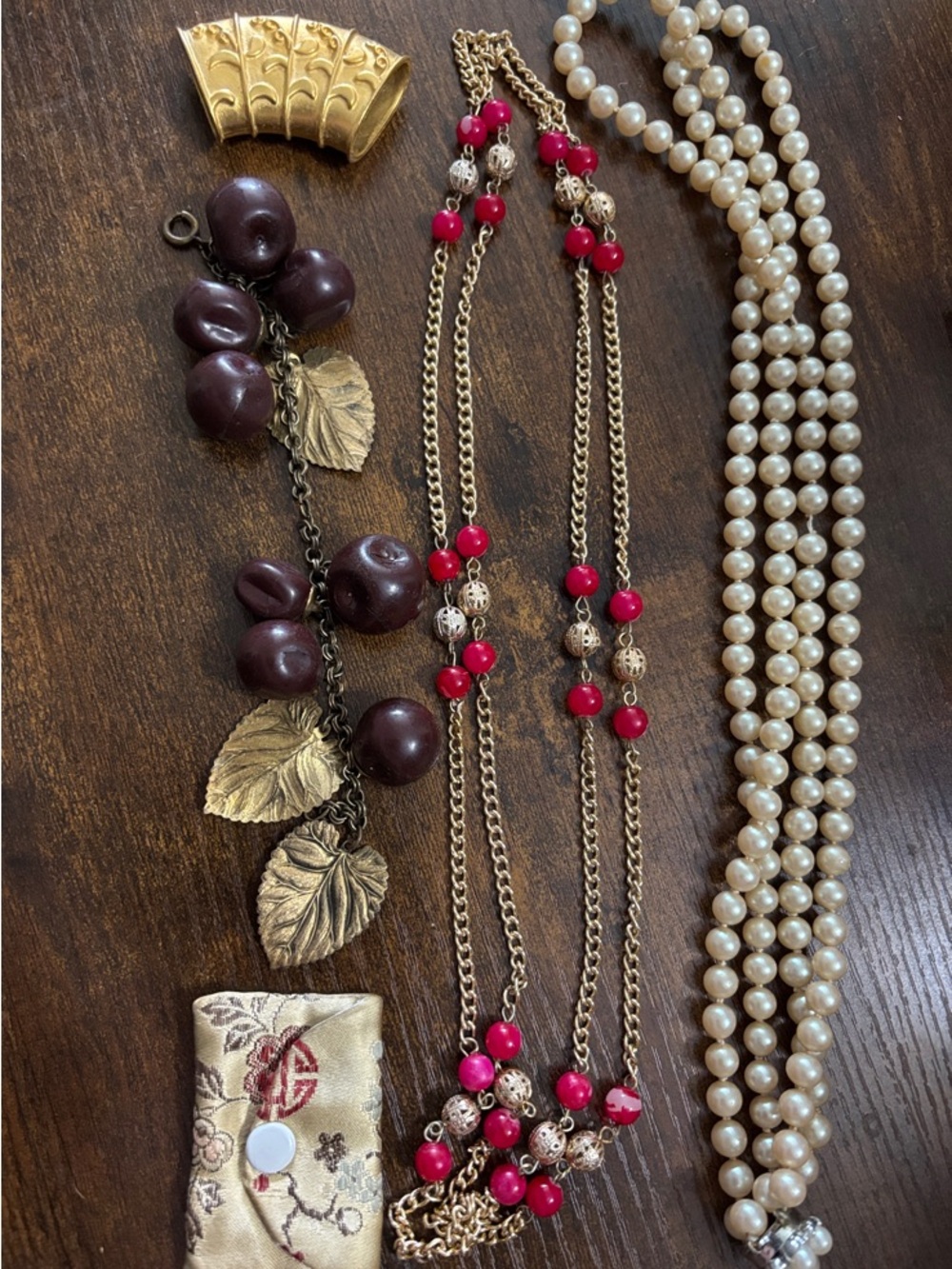 Vintage Jewelry Bundle- Good for Crafting, 5 pieces